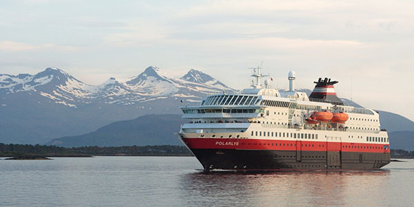 Navire Hurtigruten